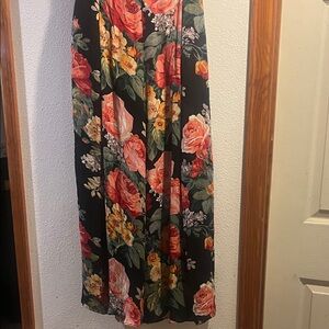 Ellen Tracy Black and Pink Pleated Maxi Trousers